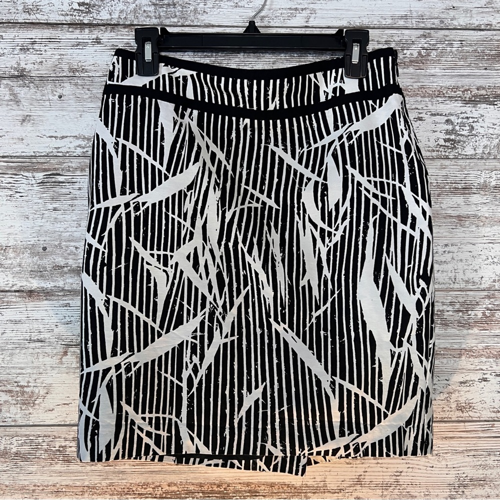The Limited Black and White Women's Pencil Skirt